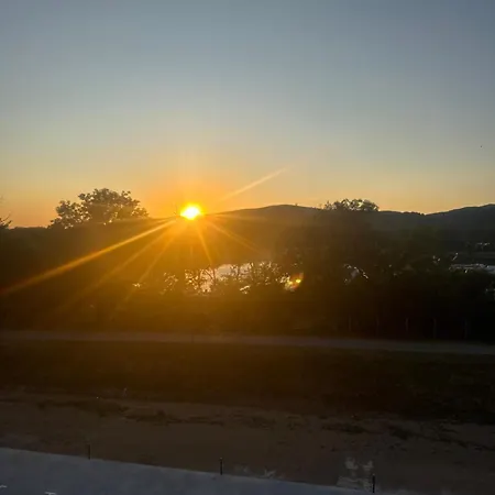 River Lux Apartment Veliko Gradiste